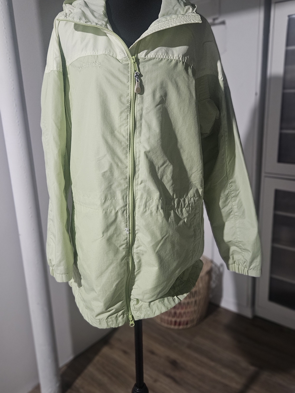 Light Windbreaker Green Womens Hooded Jacket - Columbia